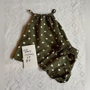 Old Navy Green Polka Dot Diaper Cover Set